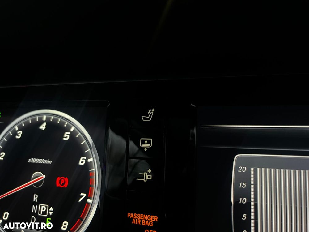 Mercedes-Benz S - 33