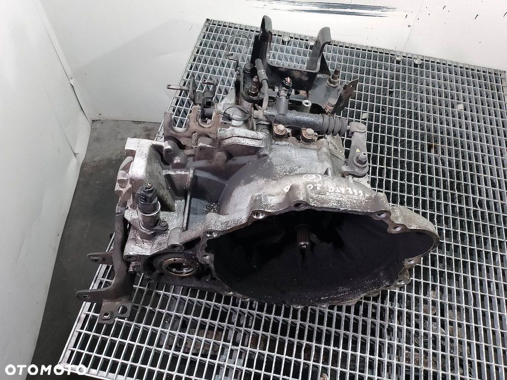 SKRZYNIA BIEGÓW MANUALNA KIA CERATO 2.0 CRDI DIESEL - 7