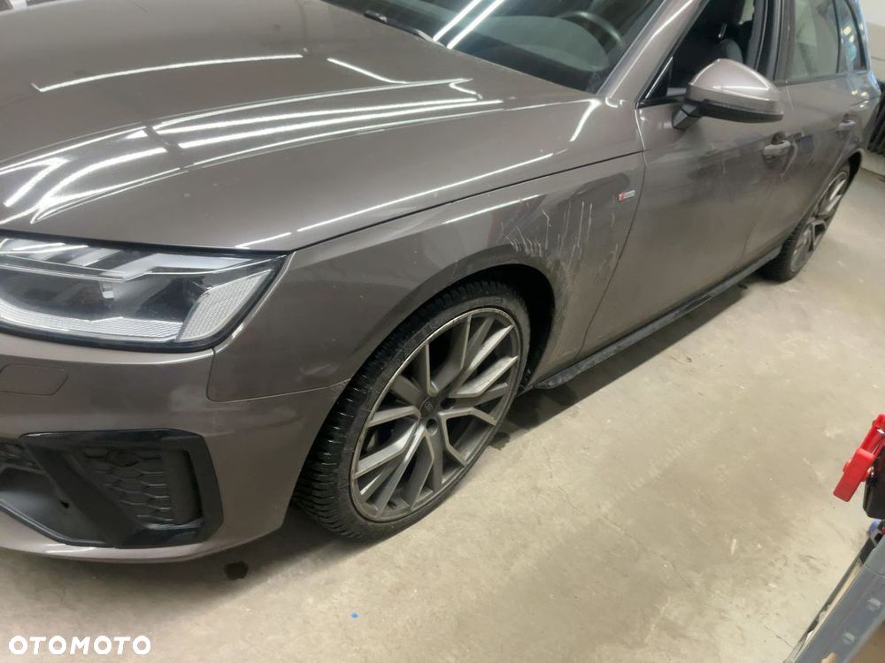 Audi A4 Avant 40 TDI mHEV S tronic - 1