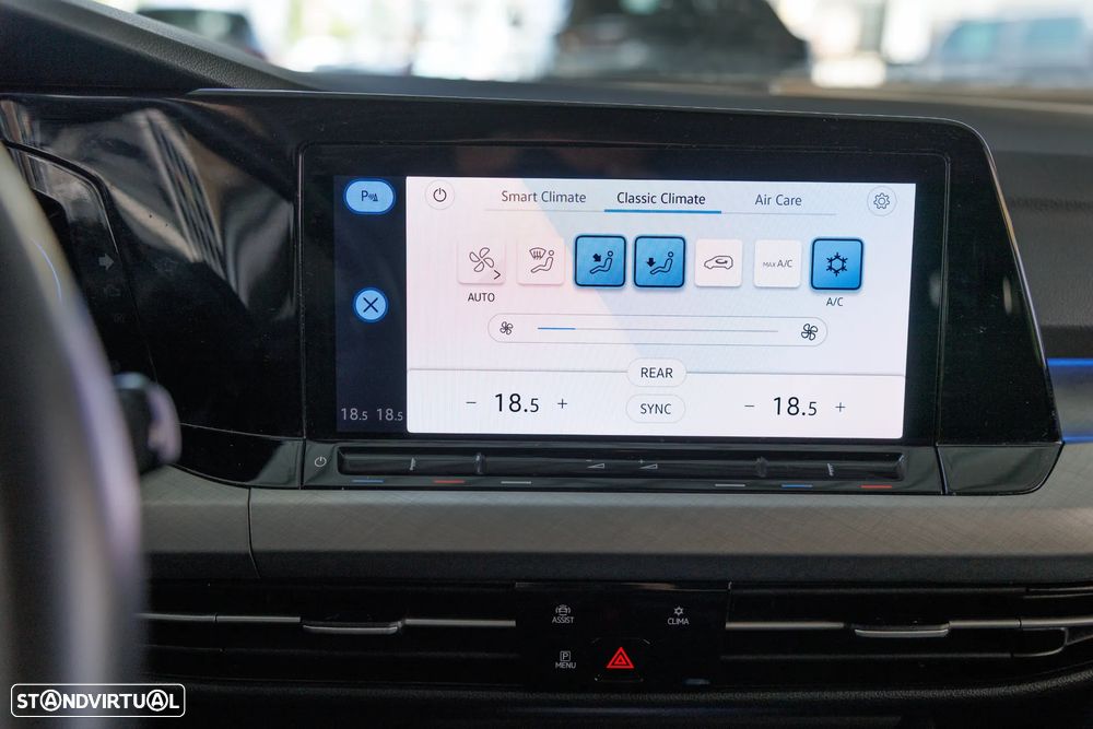 VW Golf 1.5 eTSI OPF DSG R-Line - 31