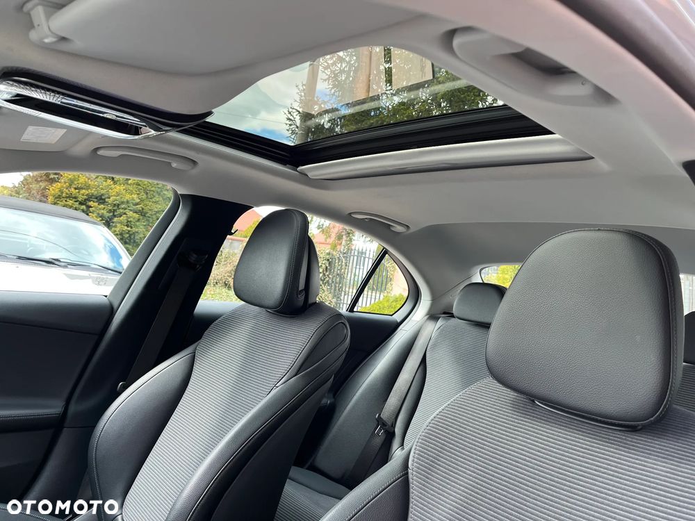 Mercedes-Benz Klasa C 220 d 9G-TRONIC - 36