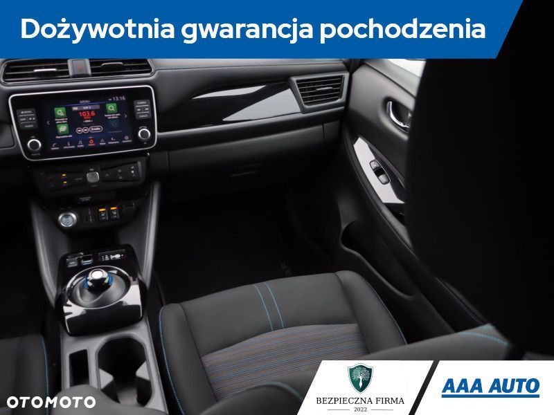 Nissan Leaf - 10