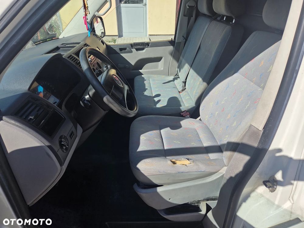 Volkswagen Transporter - 13