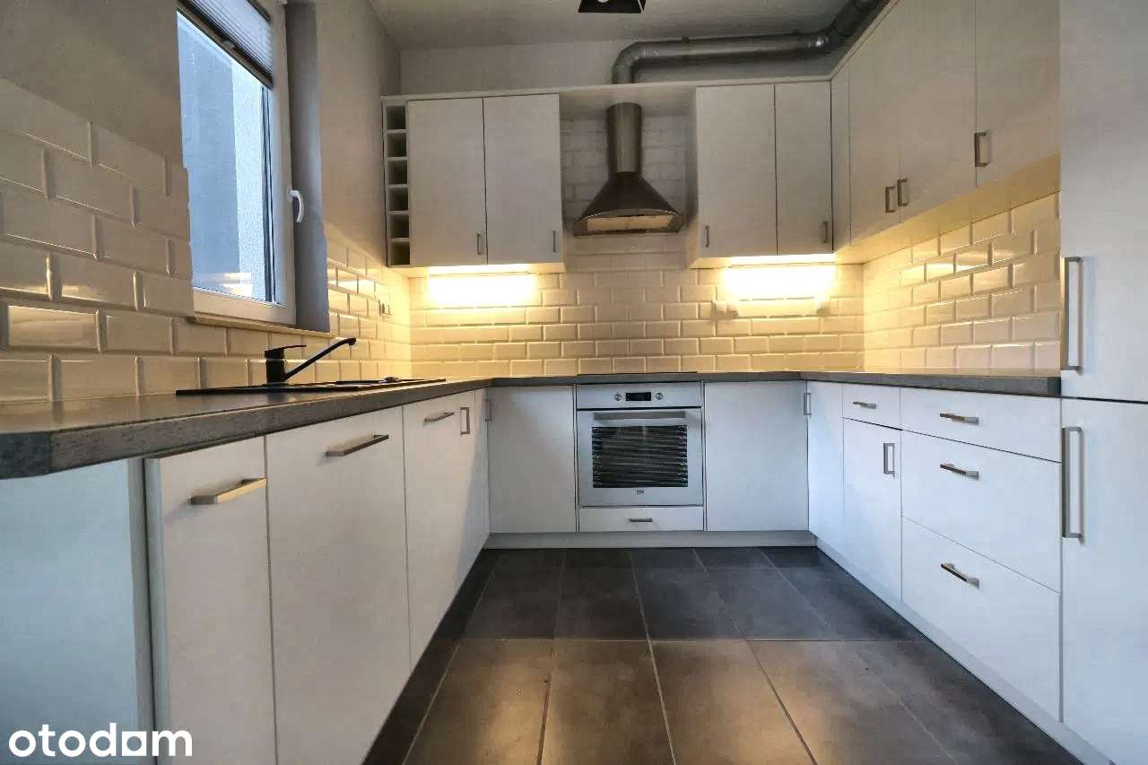 Do wynajęcia w pełni umeblowane 2 pokojowe 48m2 garaż w cenie