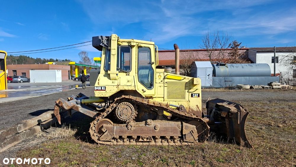 Caterpillar D4H Xl - 4