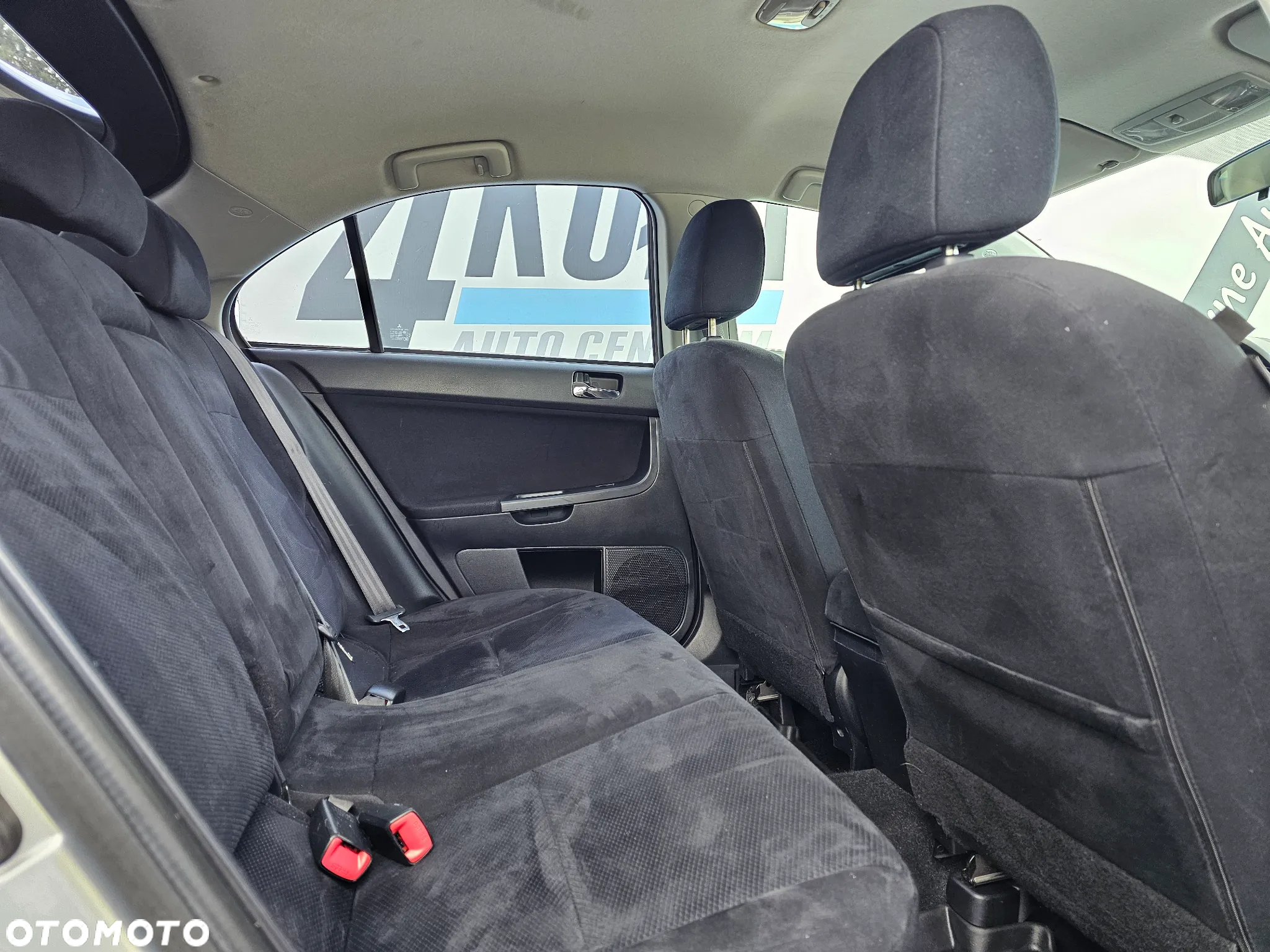 Mitsubishi Lancer 2.0 Ralliart MR - 13
