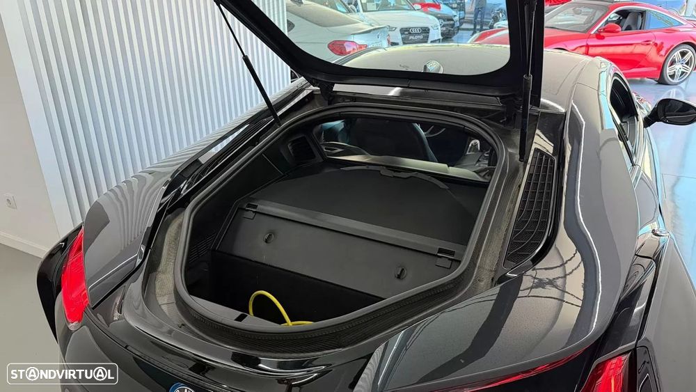 BMW i8 Standard - 27