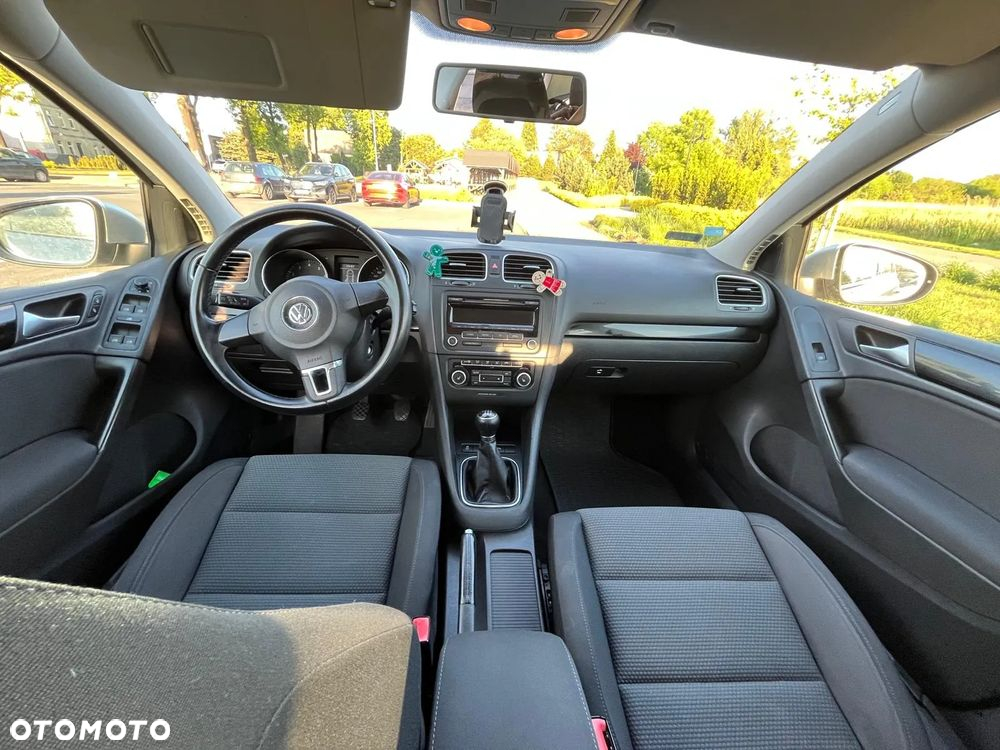 Volkswagen Golf - 15