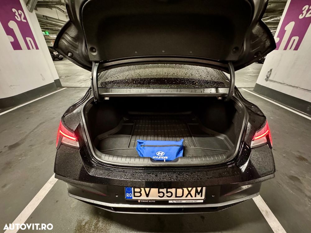 Hyundai Elantra 1.6 l 123 CP CVT Highway - 7