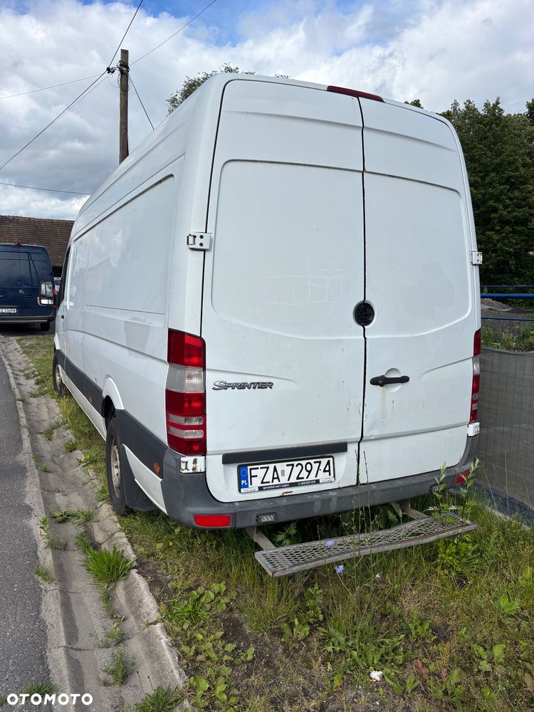 Mercedes-Benz Sprinter - 3