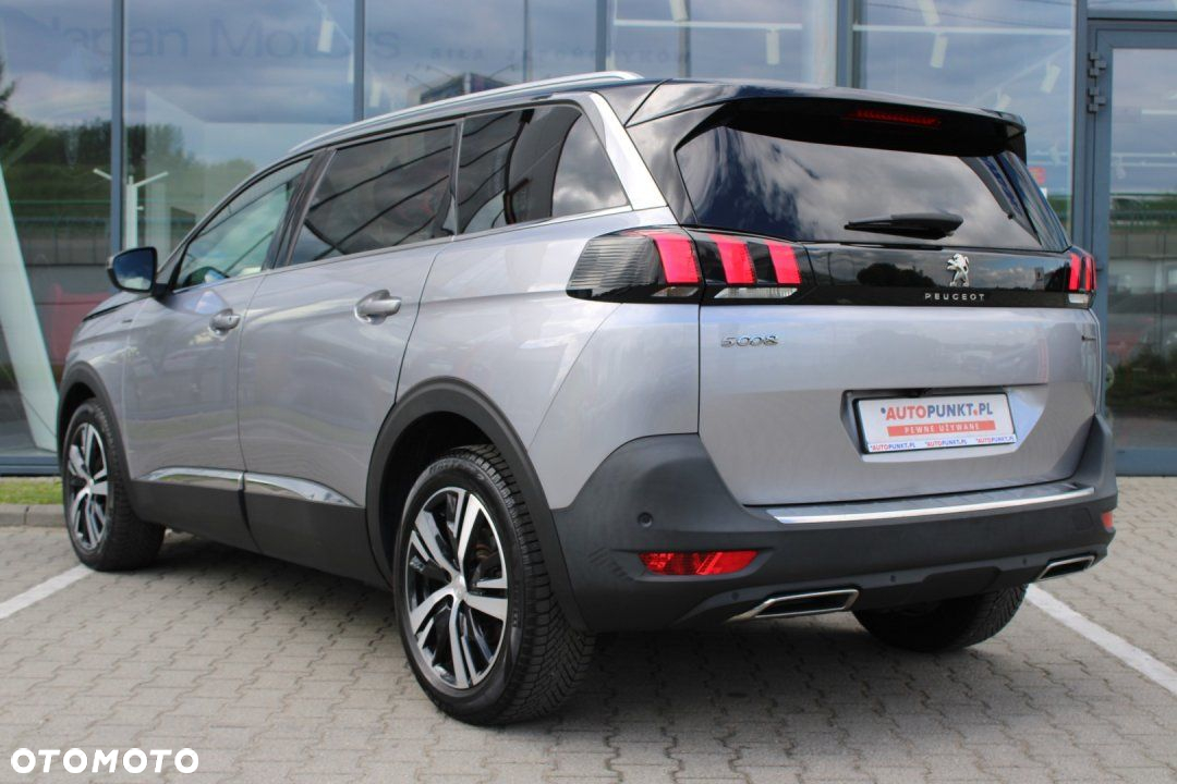 Peugeot 5008 - 6