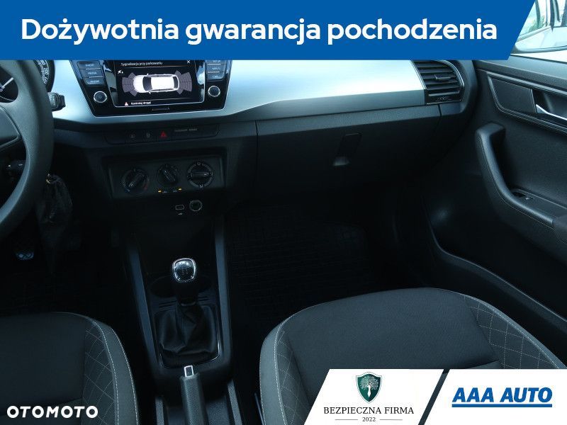 Skoda Fabia - 9