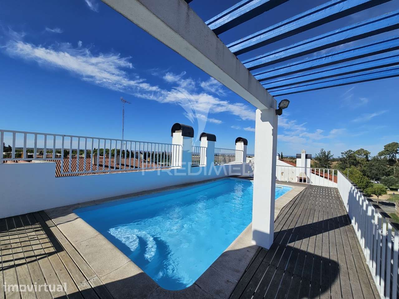 Apartamento T3 com garagem e piscina em Beja - Grande imagem: 2/27