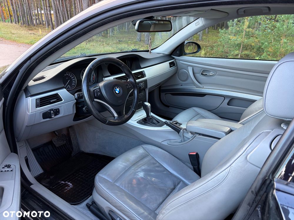 BMW Seria 3 320d - 15
