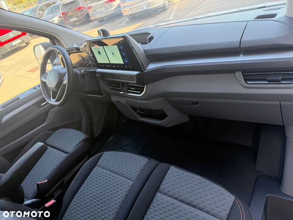 Volkswagen Transporter T7 - 14