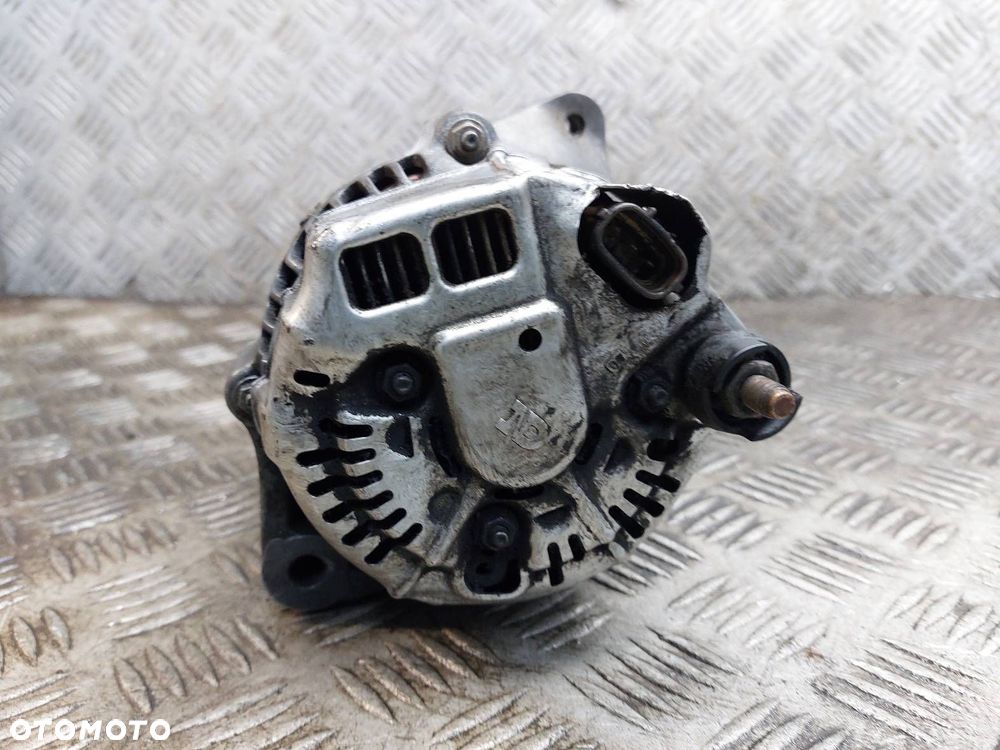 ALTERNATOR + POMPA VACUM HYUNDAI GETZ I 1.5 CRDi 37300-27602 - 4