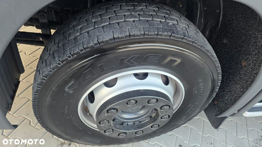 Scania P320 Euro 6 21 palet kontener super stan niski przebieg! kurierka rama do zabudowy laweta - 36