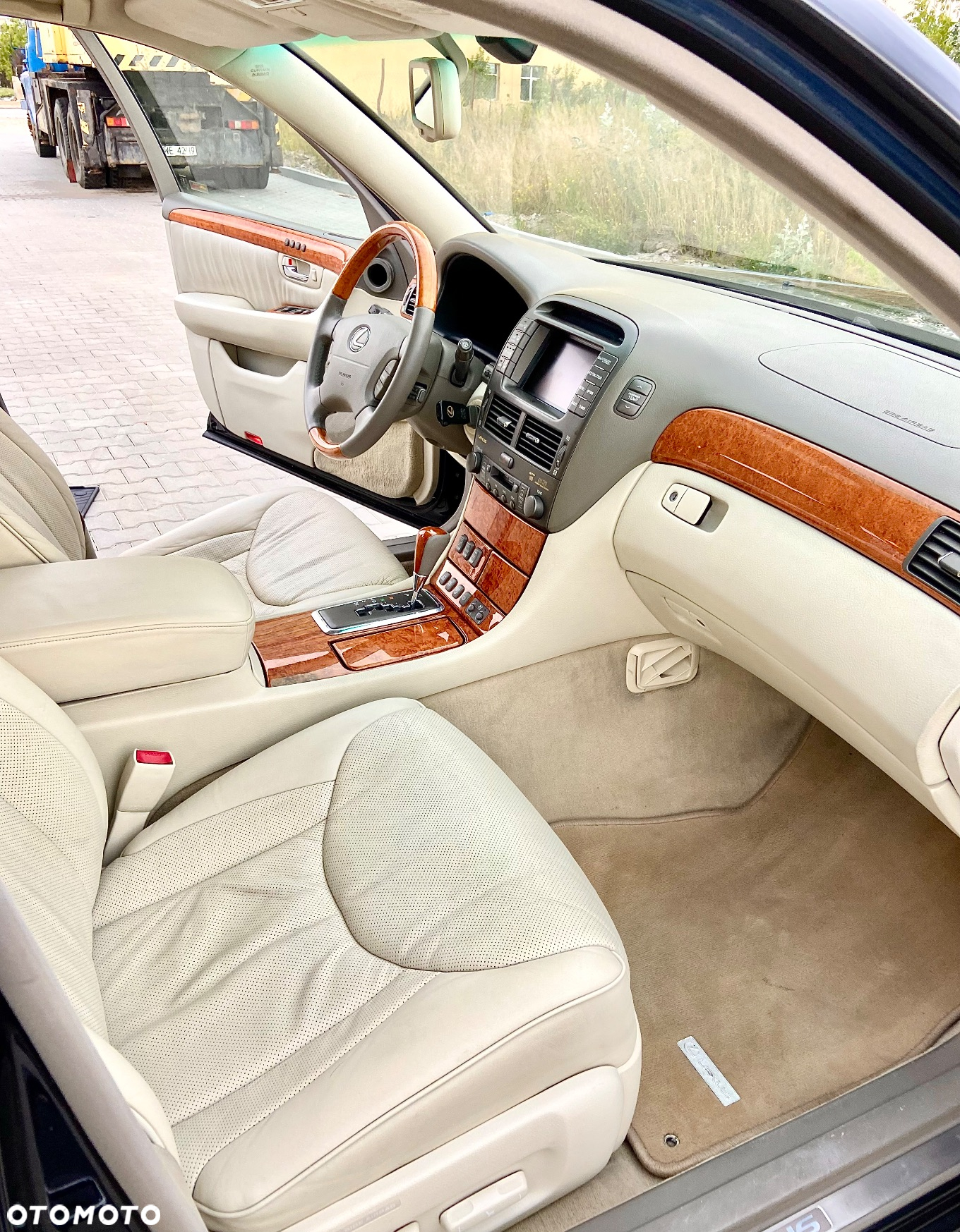 Lexus LS 430 Prezydent - 14
