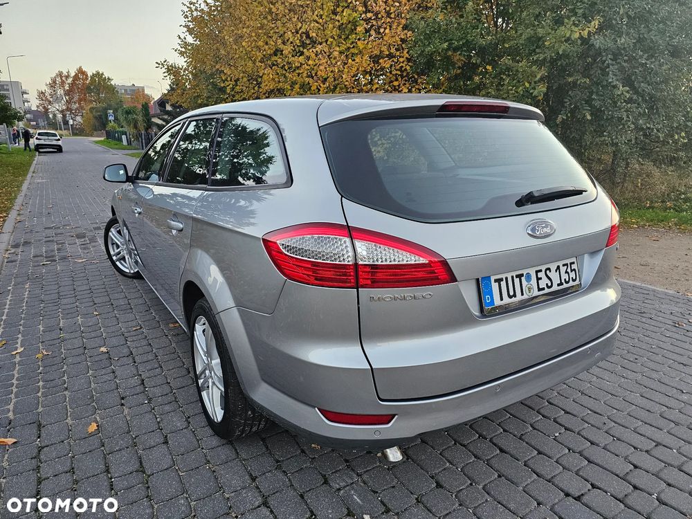 Ford Mondeo - 4