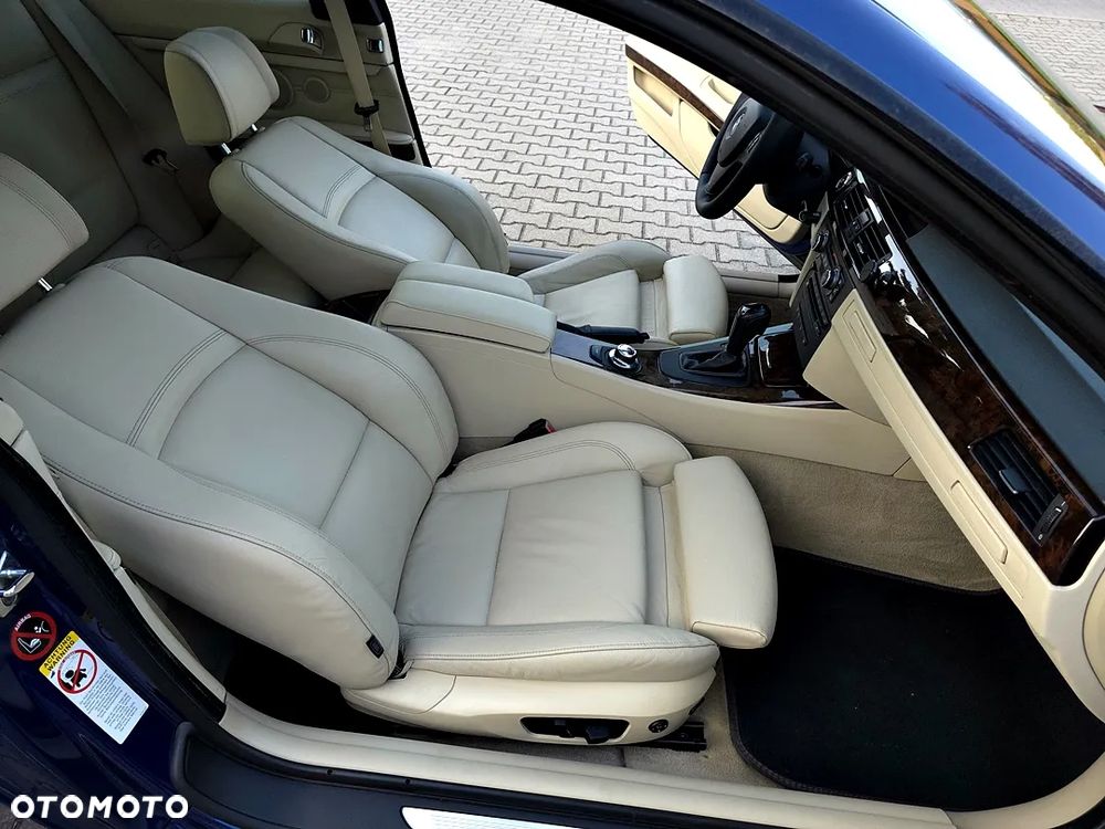 BMW Seria 3 330xd - 40