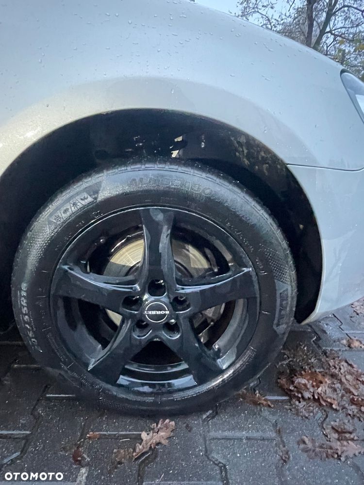 Volkswagen Golf VI 1.6 Comfortline - 9