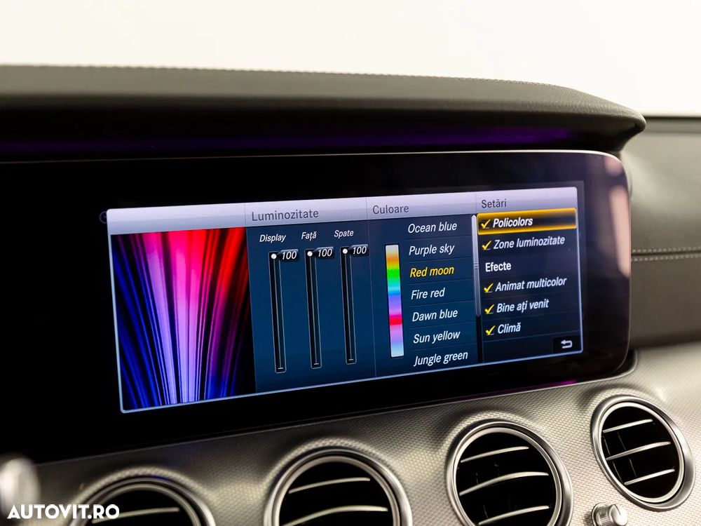 Mercedes-Benz E 300 de 9G-TRONIC AMG Line - 16