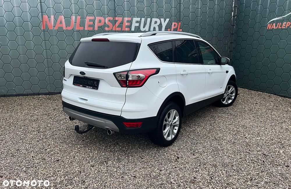 Ford Kuga 2.0 TDCi 4x4 Titanium - 6