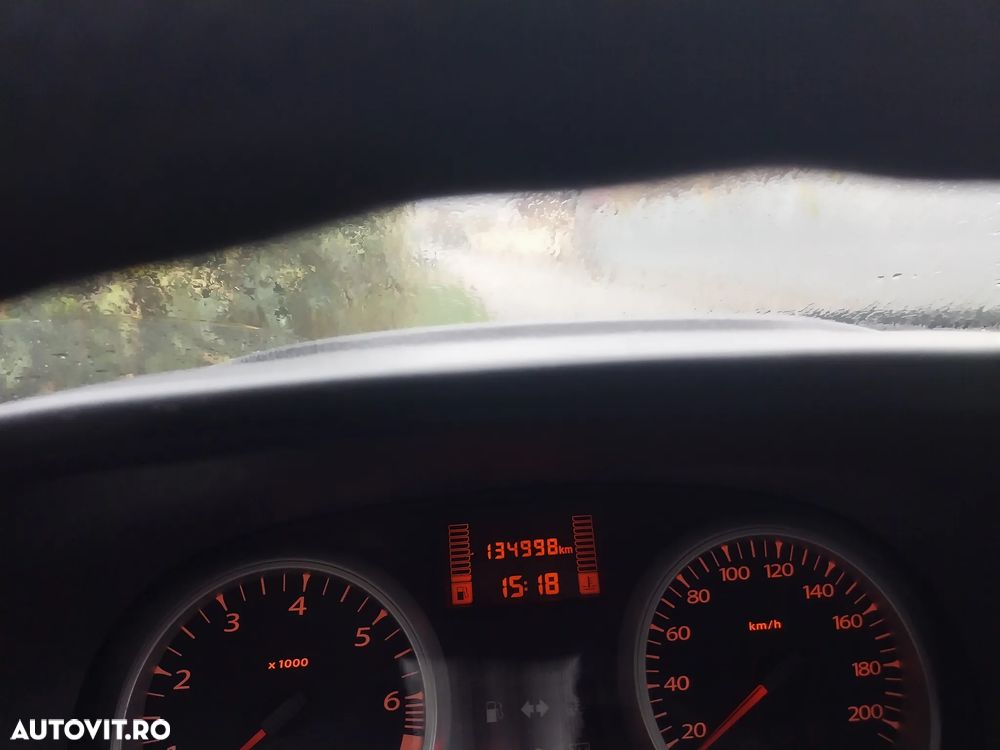 Dacia Duster 1.6 16V 4x2 Destination - 6