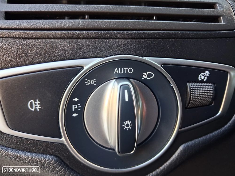 Mercedes-Benz GLC 300 e 4Matic - 34