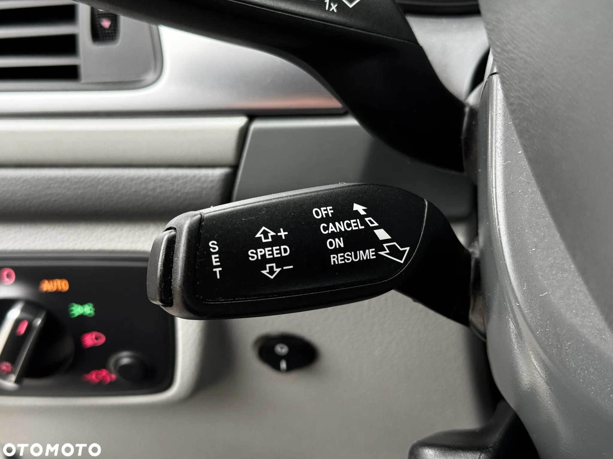 Audi A6 2.0 TDI Multitronic - 24