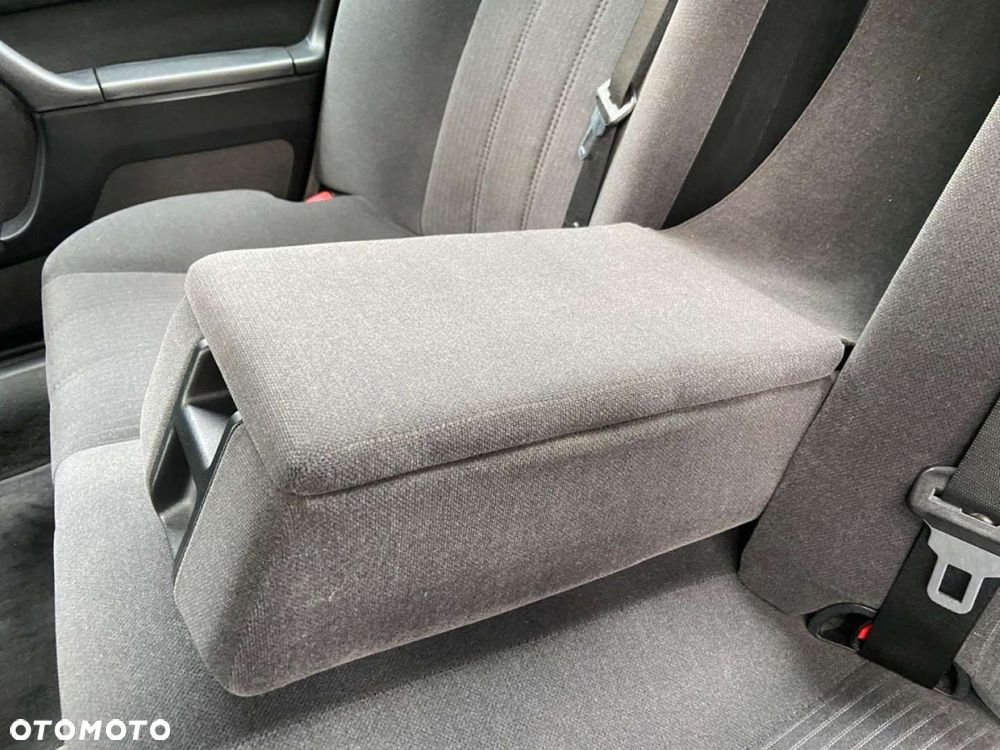 BMW Seria 7 - 40