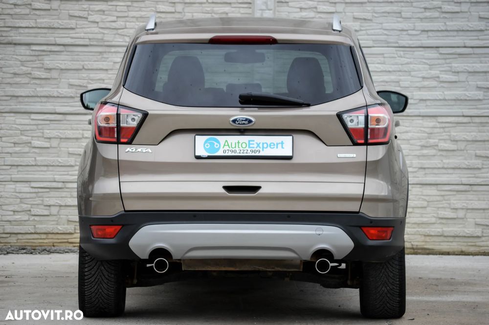Ford Kuga 1.5 EcoBoost 4x4 Aut. Trend - 18