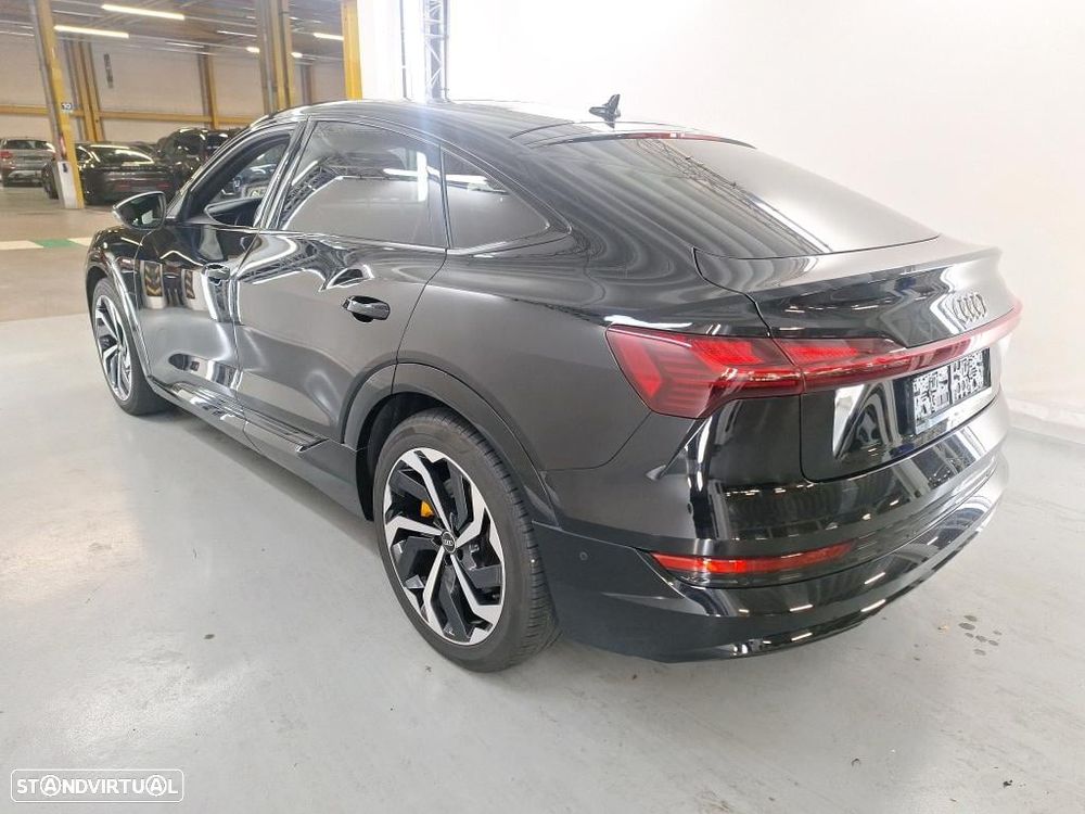 Audi A6 Sportback e-tron - 4