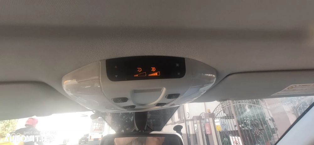 Mercedes-Benz Viano 2.2 CDI DPF kompakt Automatik Avantgarde - 17