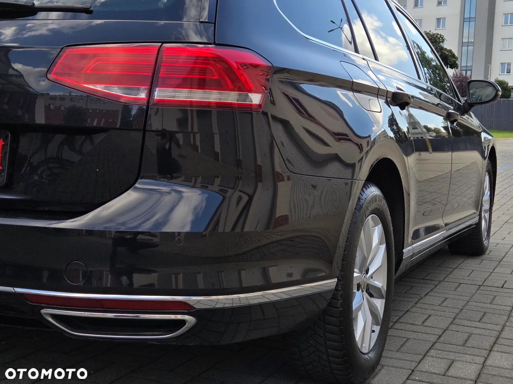 Volkswagen Passat 2.0 TDI SCR DSG Highline - 17