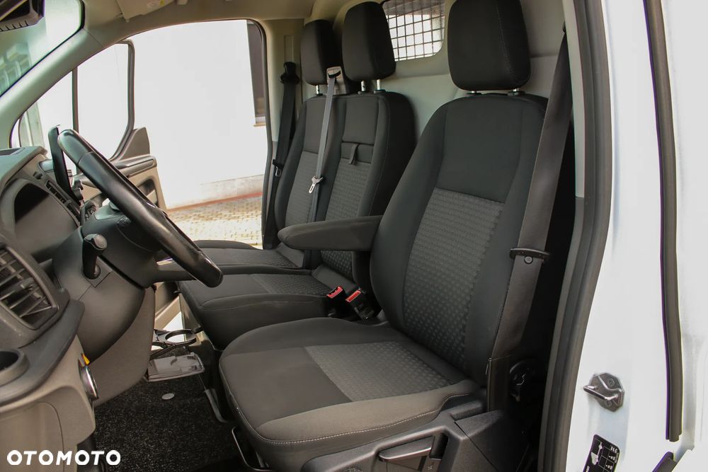 Ford Transit Custom - 24