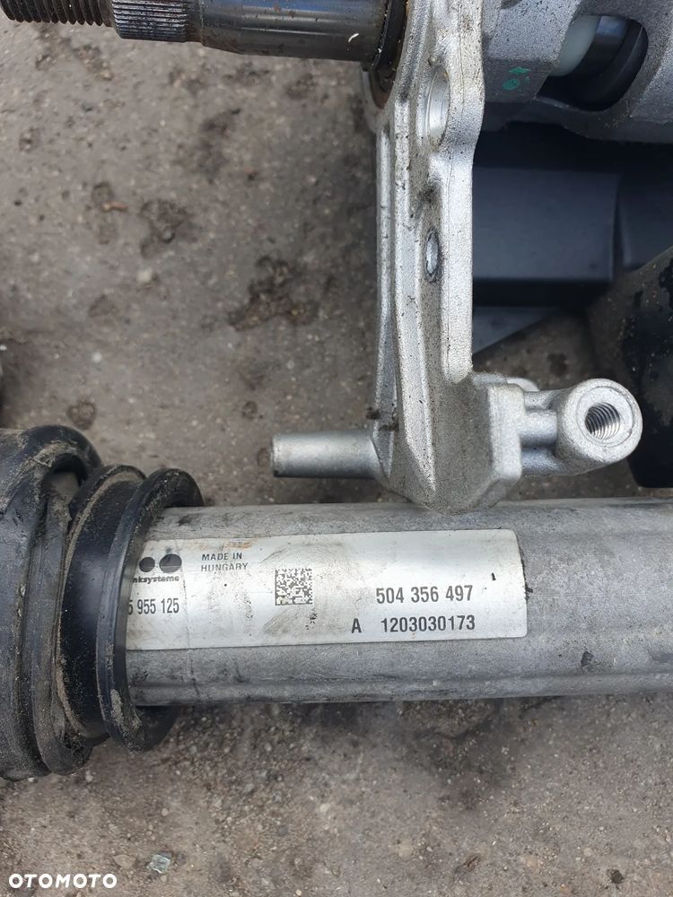 Drążek kolumny kierowniczej Iveco Stralis 504356497 - 1
