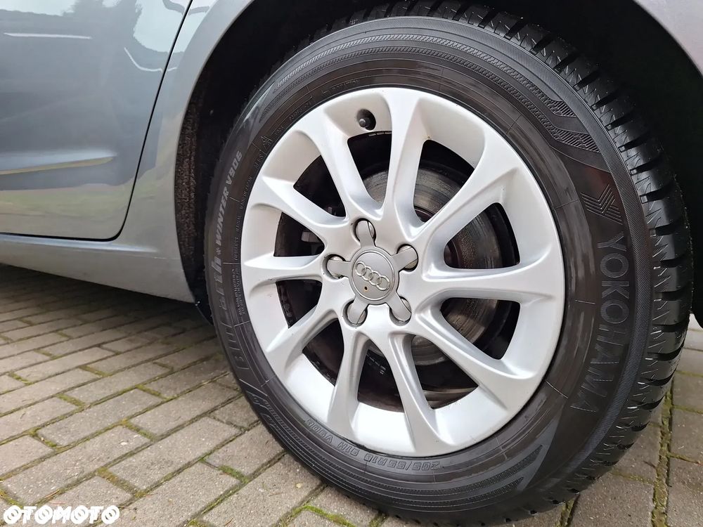 Audi A3 1.4 TFSI Ambiente - 14