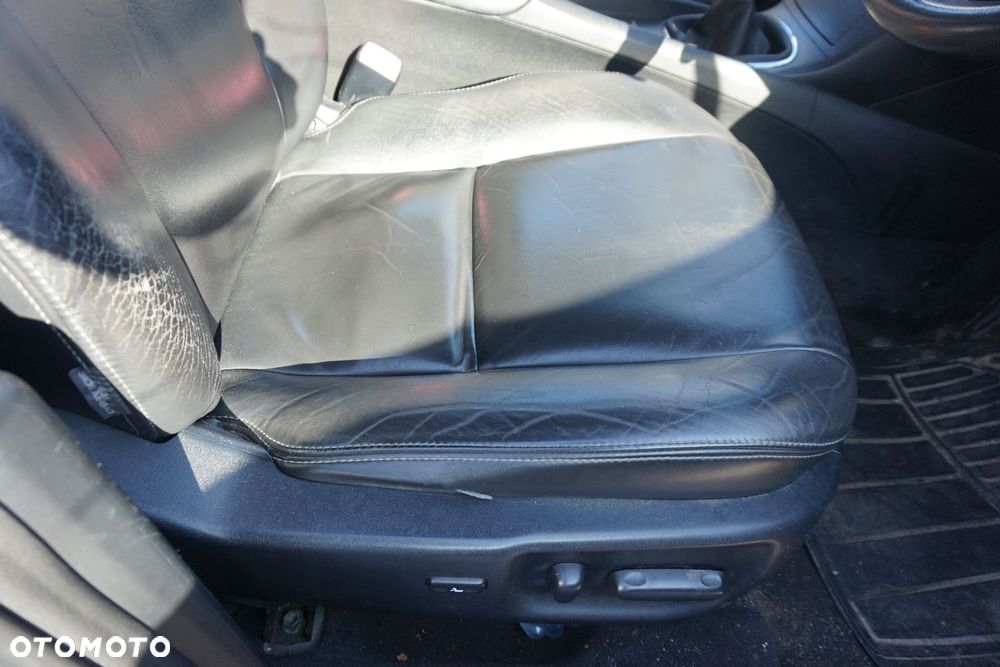 FOTELE FOTEL PRZEDNI LEWY PRAWY KANAPA WNĘTRZE AVENSIS III T27 PH1 KOMBI CZARNA SKÓRA GRZANE EL UK PAMIĘĆ TOYOTA 2009-2011 - 2