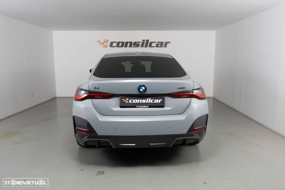 BMW i4 eDrive35 Pack Desportivo M - 5
