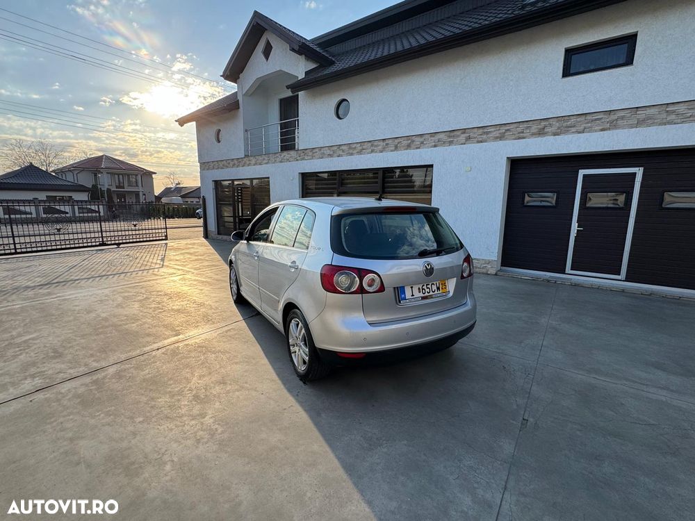 Volkswagen Golf Plus 1.9 TDI DSG Tour - 4