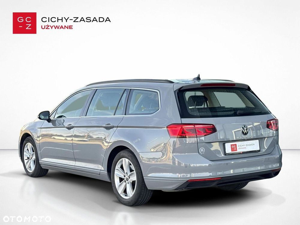 Volkswagen Passat 2.0 TSI Business DSG - 7