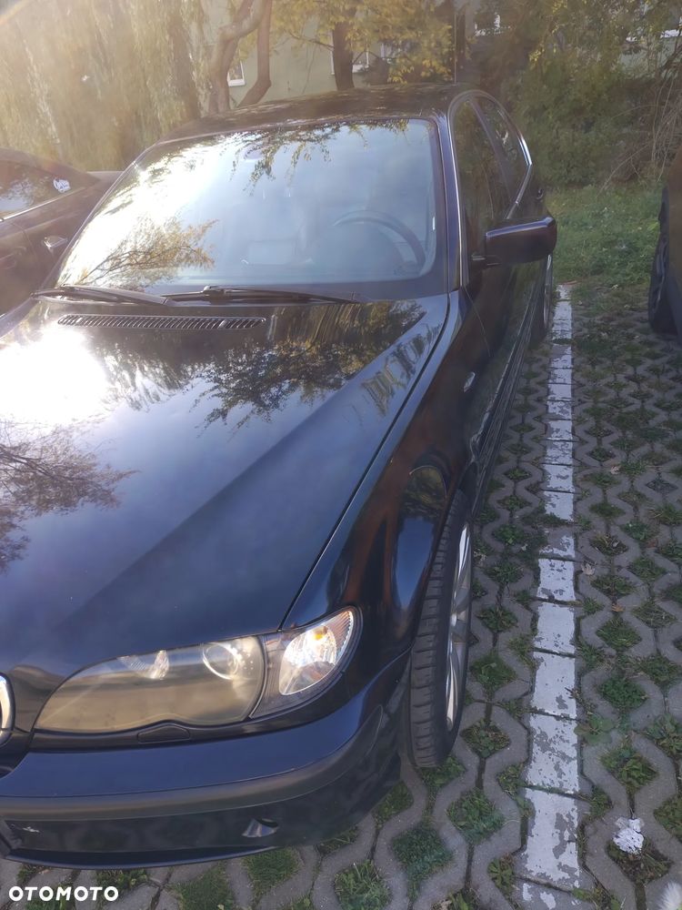 BMW Seria 3 318i - 1