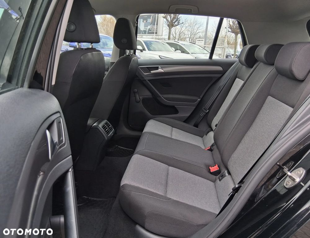 Volkswagen Golf 1.2 TSI BMT Trendline - 15