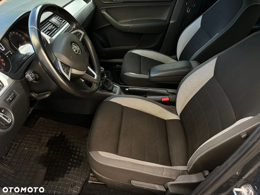 Skoda RAPID 1.4 TDI DPF Ambition - 18