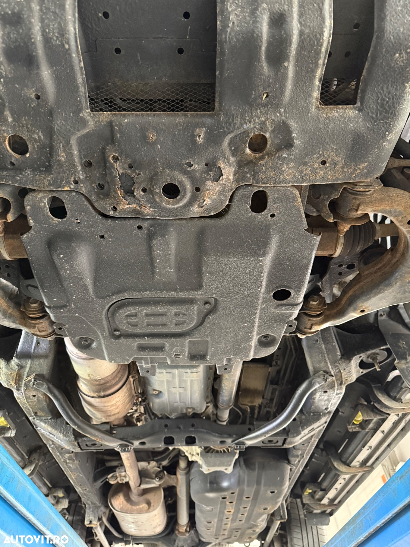 Toyota Land Cruiser 3.0l Turbo D-4D Aut. Luxury - 26