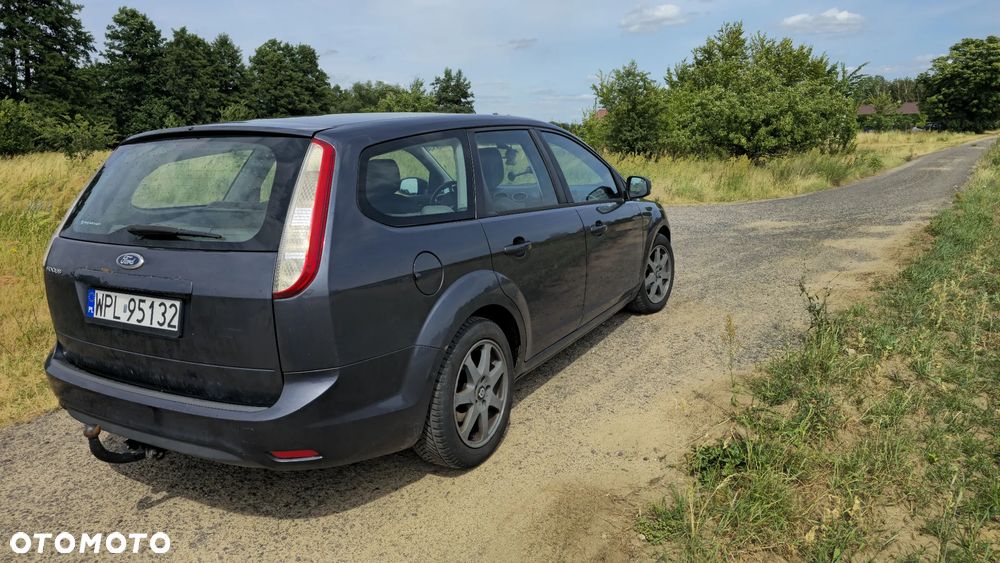 Ford Focus 1.6 Trend EU5 - 3