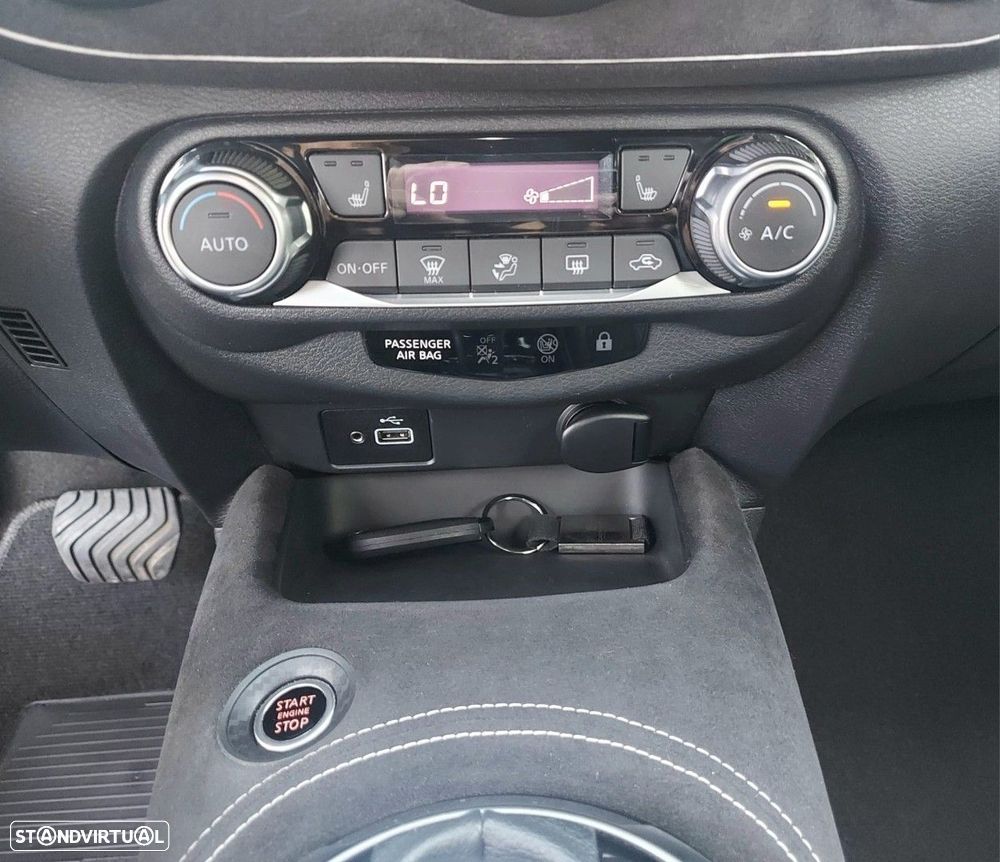 Nissan Juke 1.0 DIG-T N-Design C.Two Tone R.C.DCT - 44