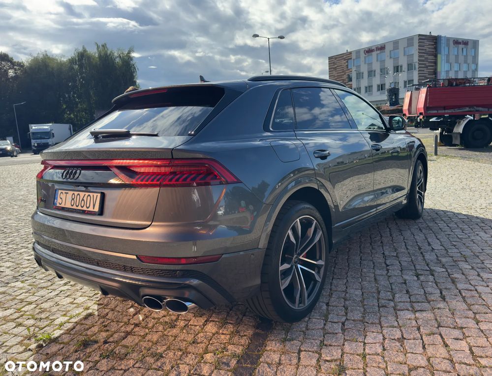 Audi SQ8 - 10