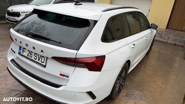 Skoda Octavia 2.0 245 TSI DSG RS - 5